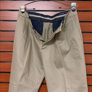 Dockers Men's Signature Khaki Pants - Tan